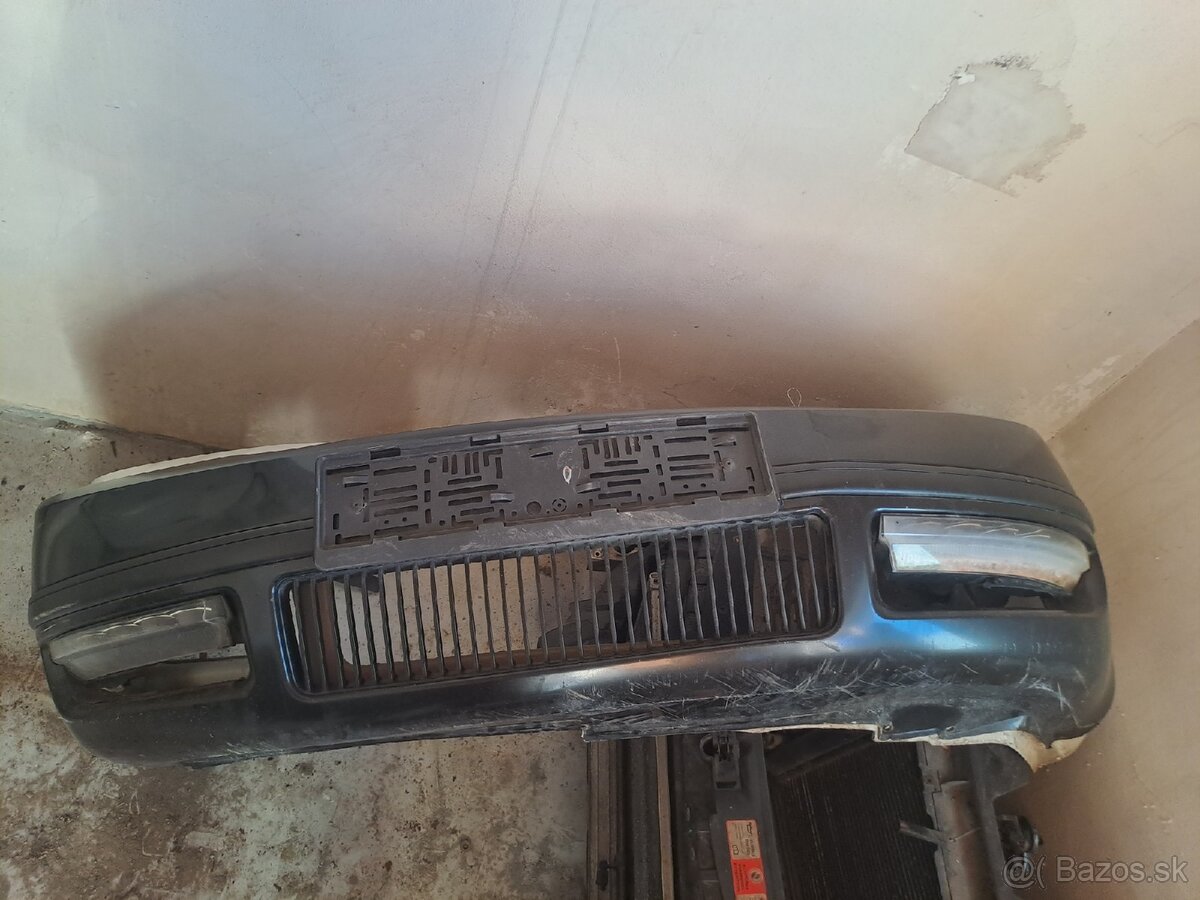 Predný nárazník Škoda Superb 1