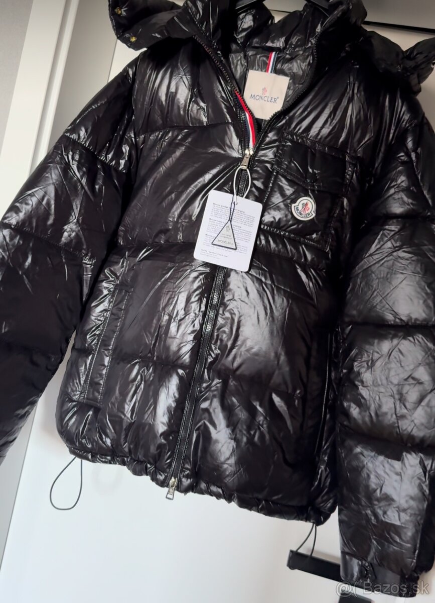 Moncler pánska bunda M