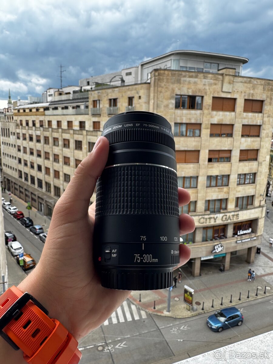 Predám Canon Zoom Lens EF 75-300mm 1:4-5.6