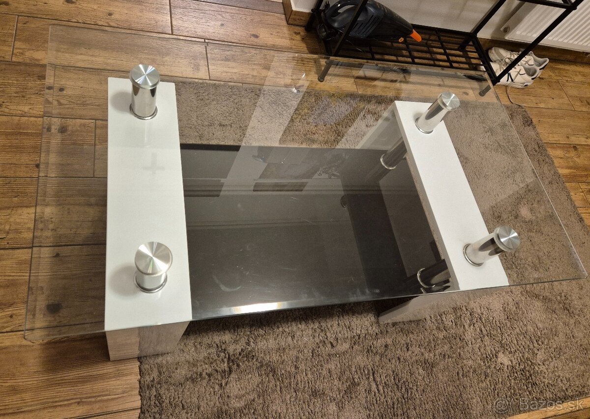 Predám konferenčný stolík