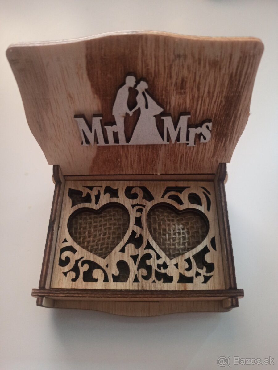 Krabička na obrùčky