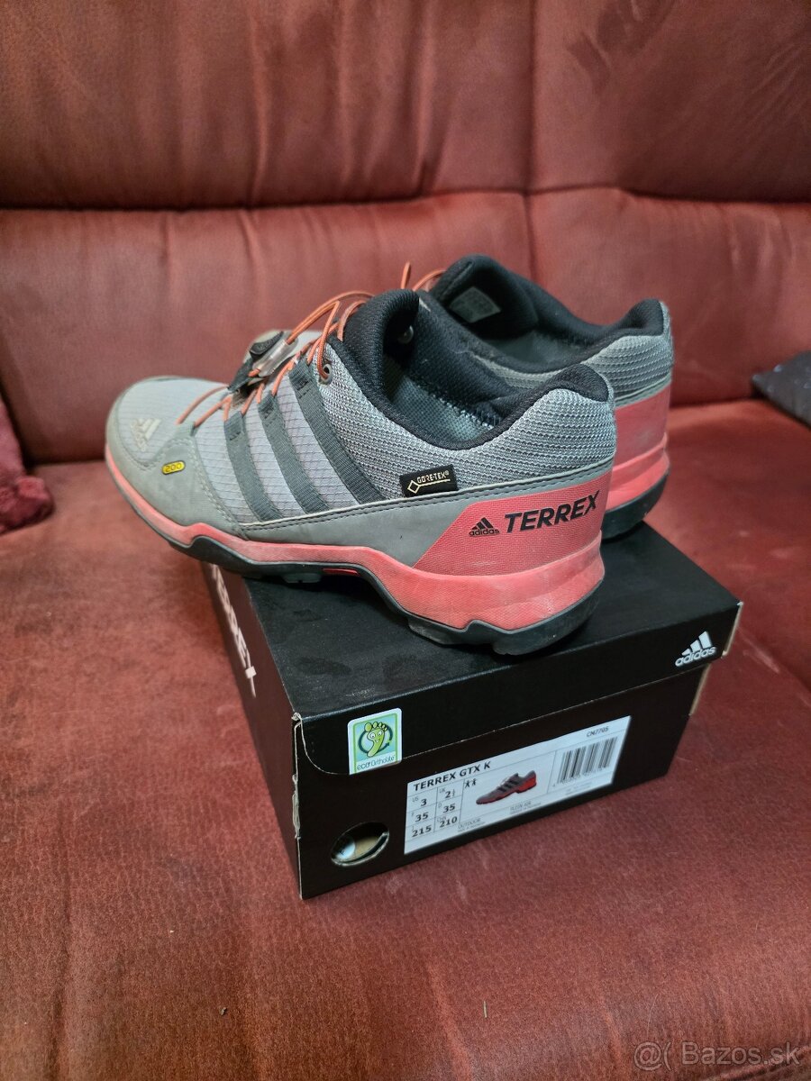 Detské treky Adidas Terrex gtx k 35