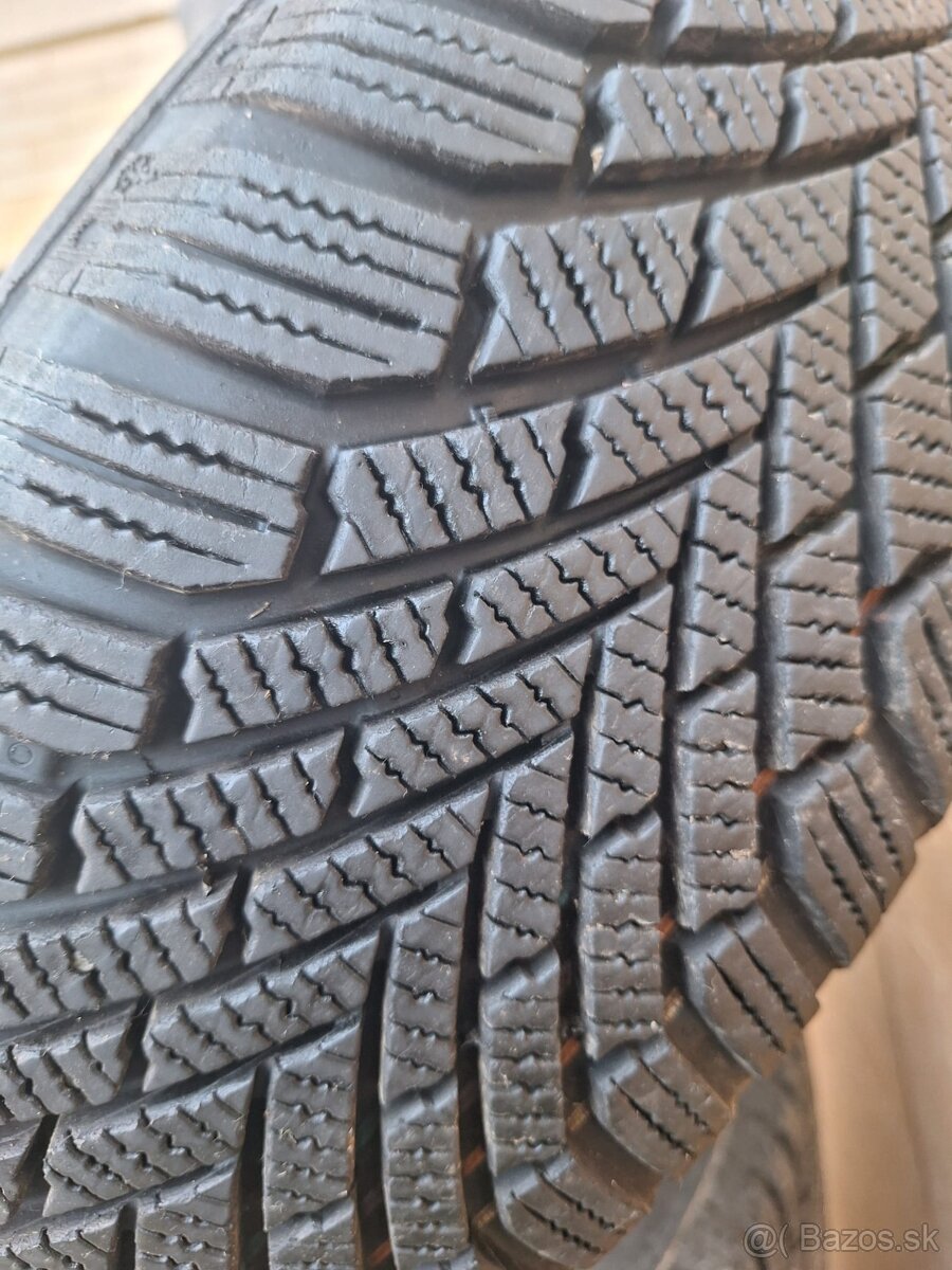 ZIMNE PNEU 195/65 R15