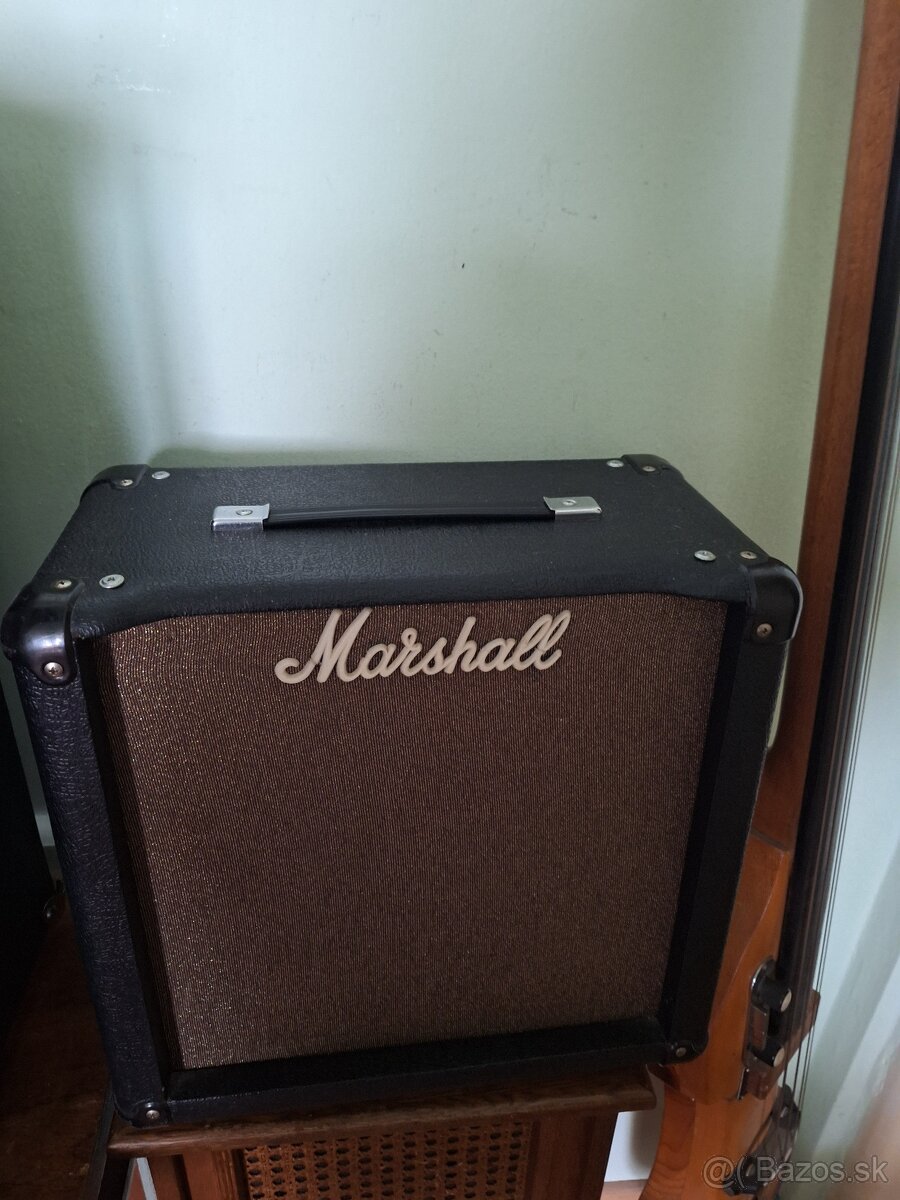 Box z komba Marshall