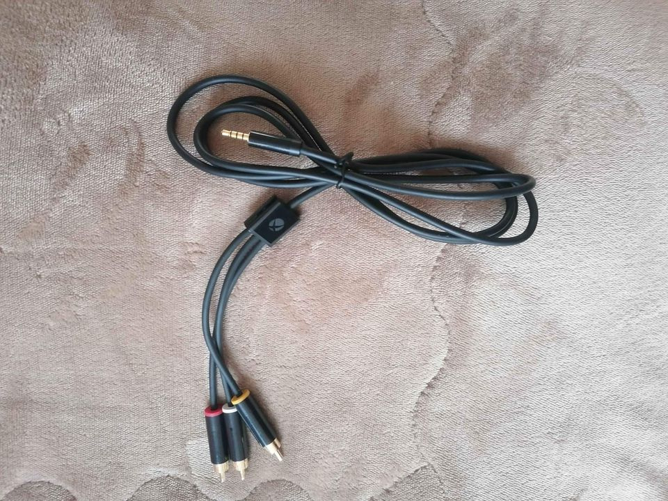 Špeciálny XBOX 360 AV kábel na staršie telky