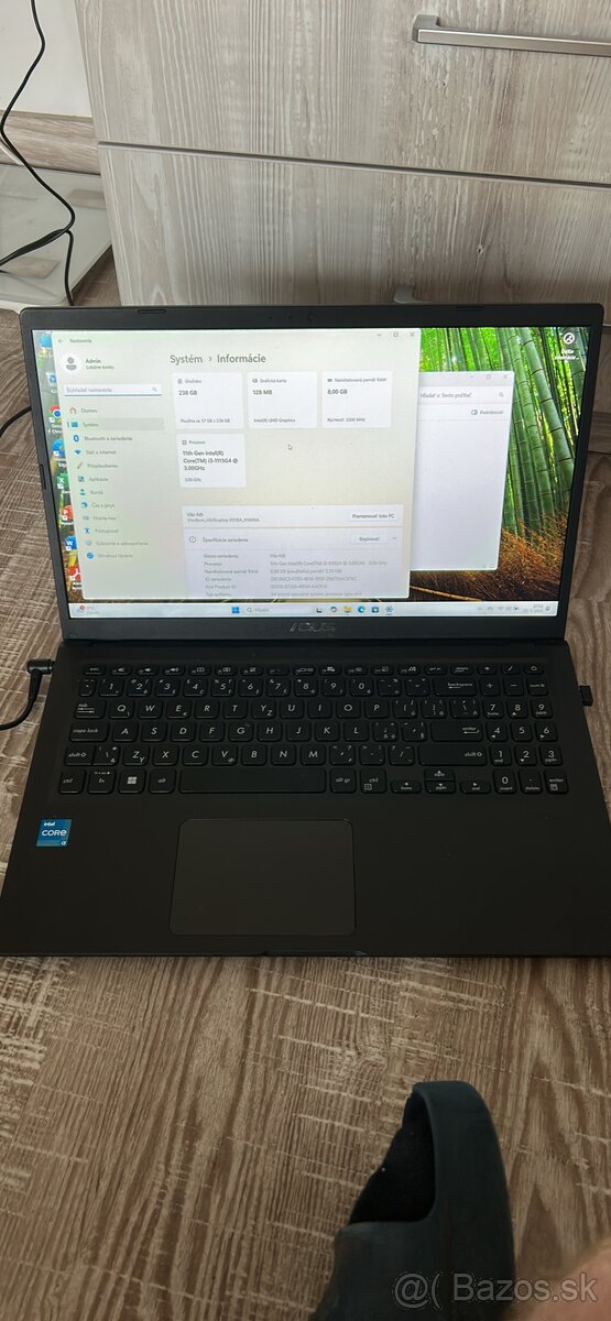 ASUS X1500E
