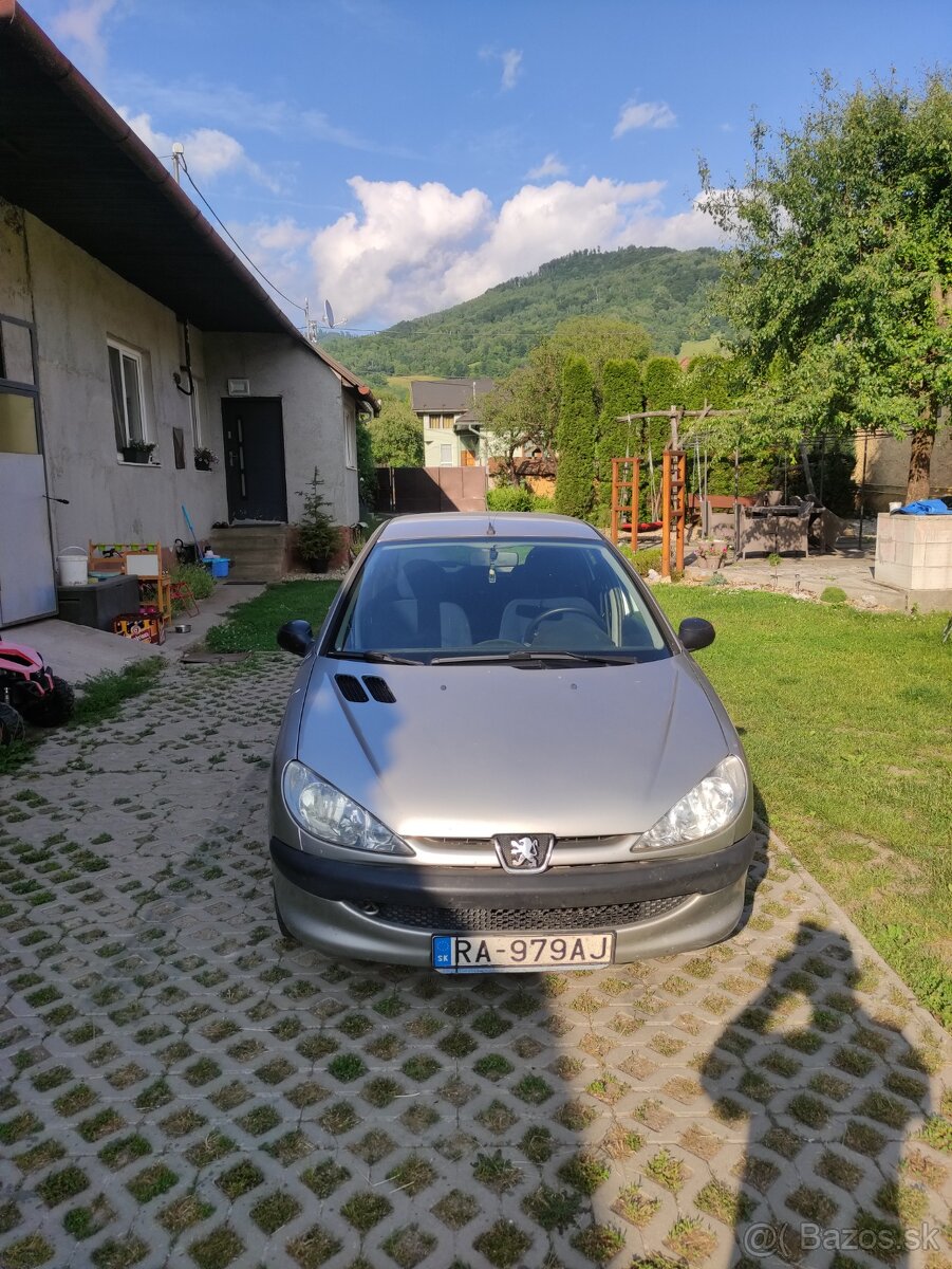 Peugeot 206