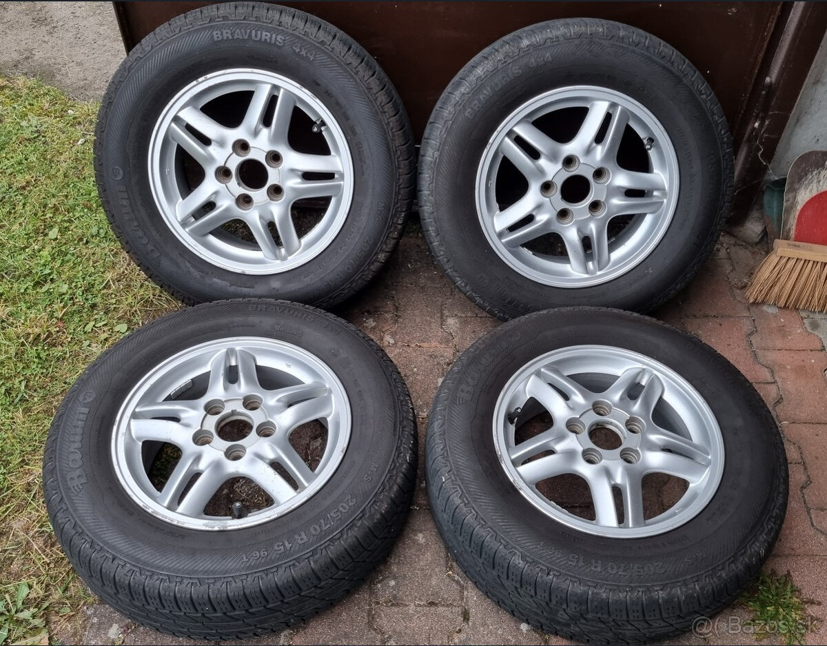 Hlinikove disky 5x114.3, J15x6JJ, ET 50 + pneu 205/70 R15