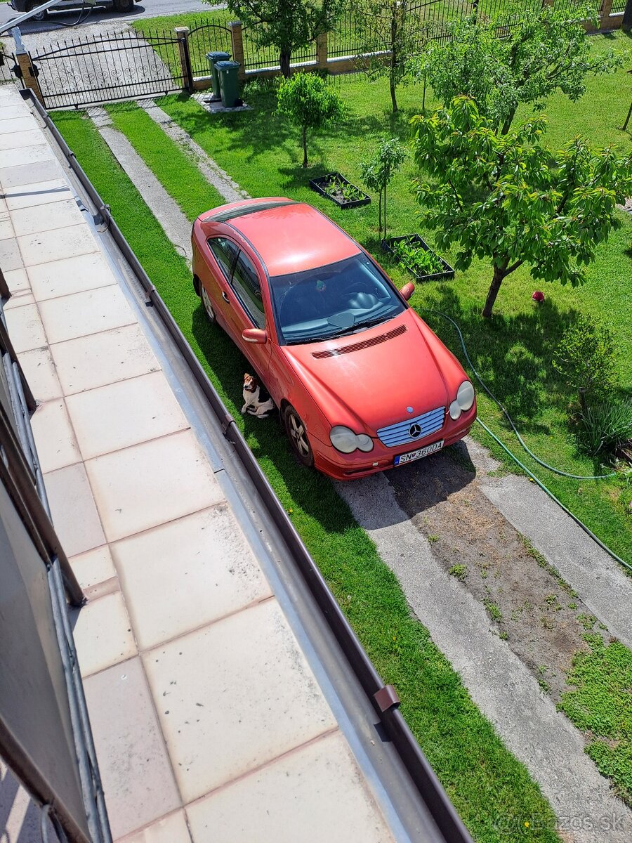 Predám Mercedes-Benz C180 kompresor
