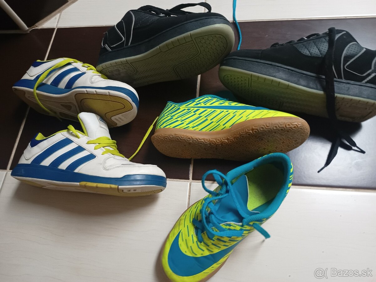 Tenisky halovky Nike adidas
