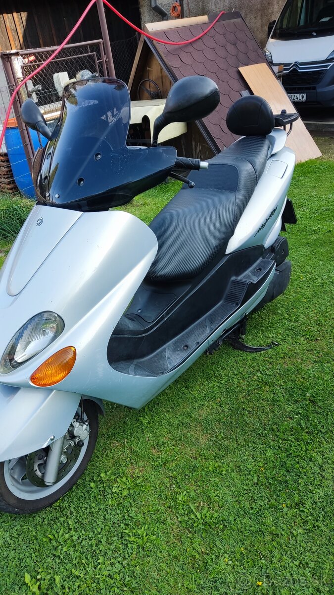 Skúter Yamaha Majesty 150