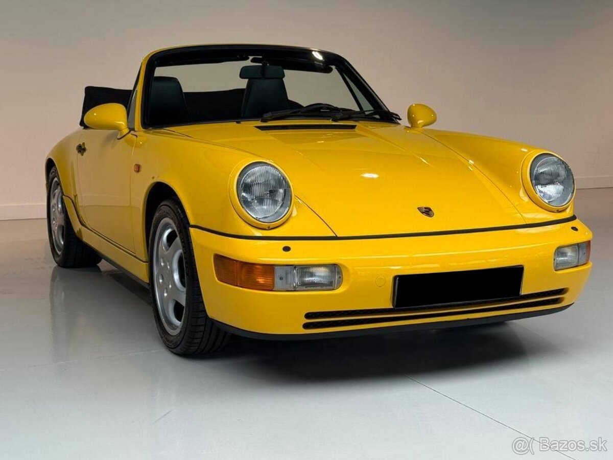 Porsche 911 Carrera 4 Cabriolet z roku 1992