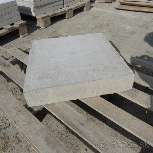 Betónové kocky 50x50x10