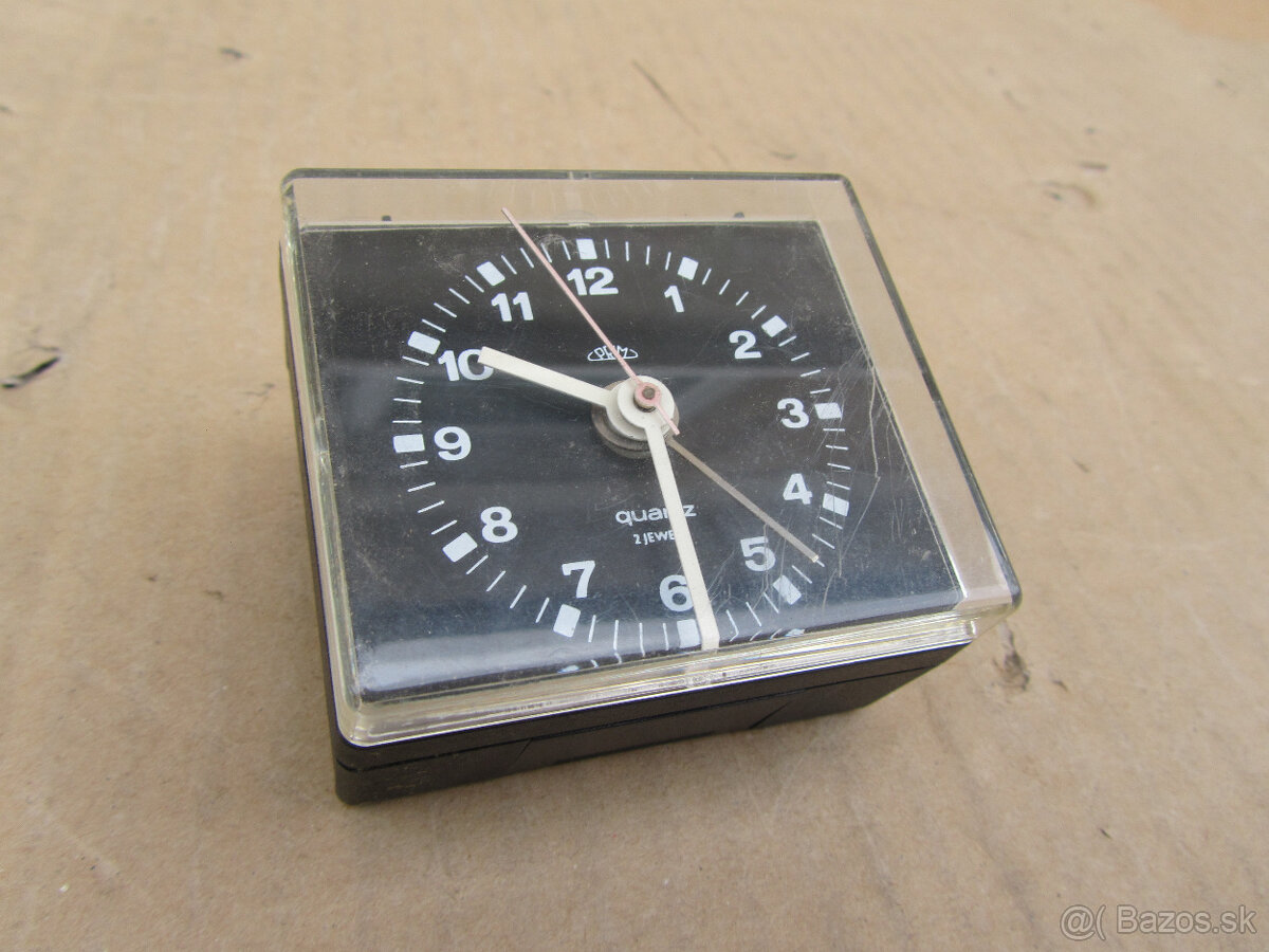 Hodiny Prim Quartz pre Tesla 461A Forte