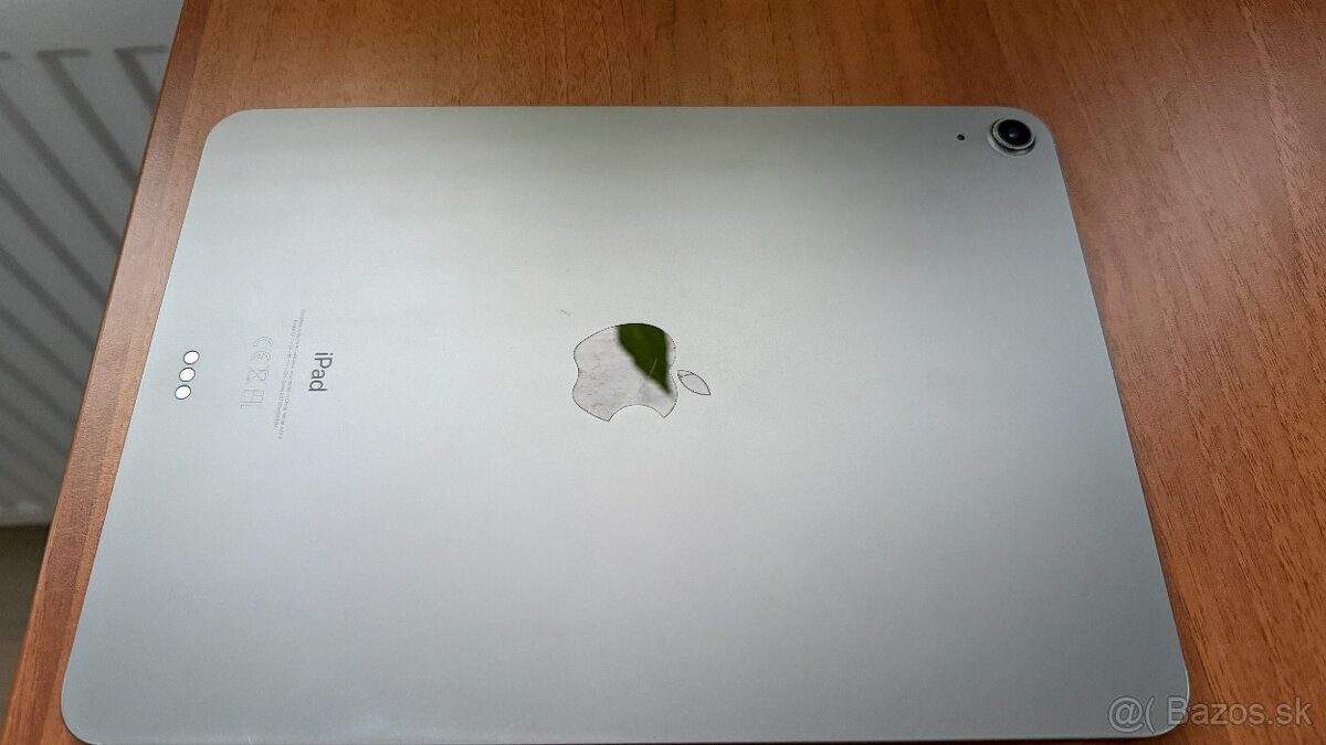 Predám Ipad Air 4.gen 64 GB