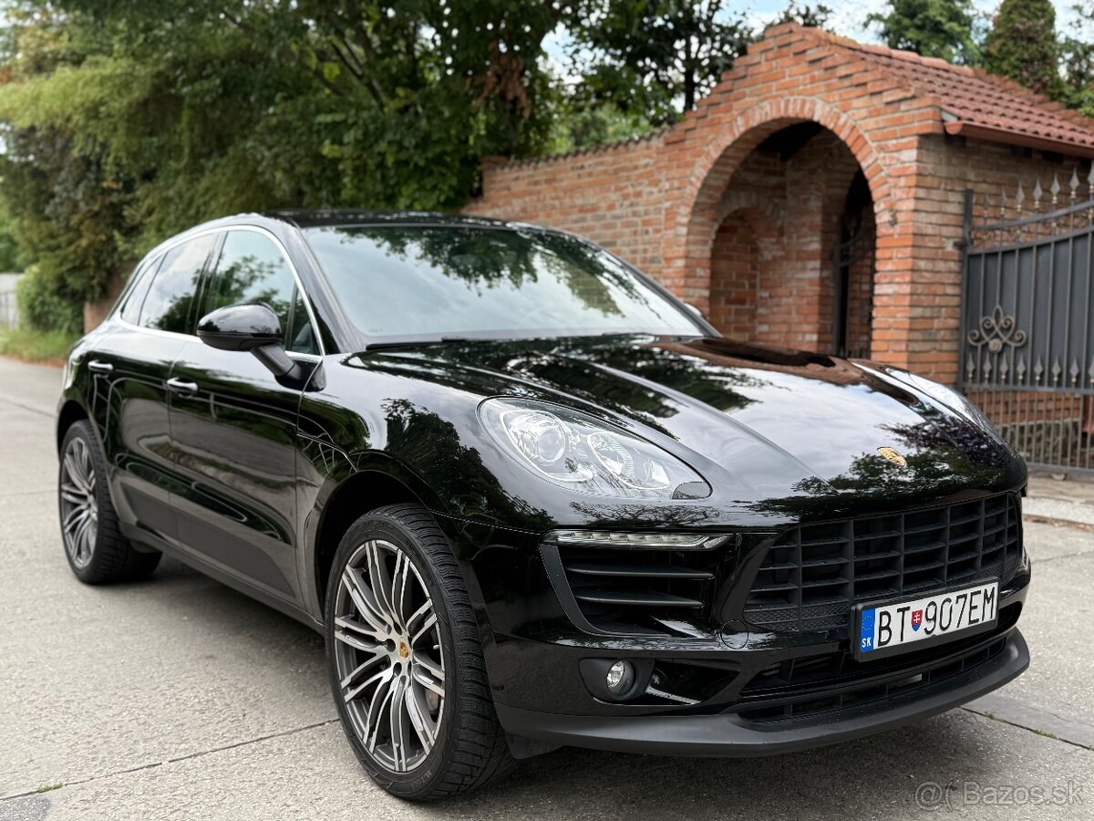 Porsche Macan , 3l diesel, ročník 2016, 164.000 km