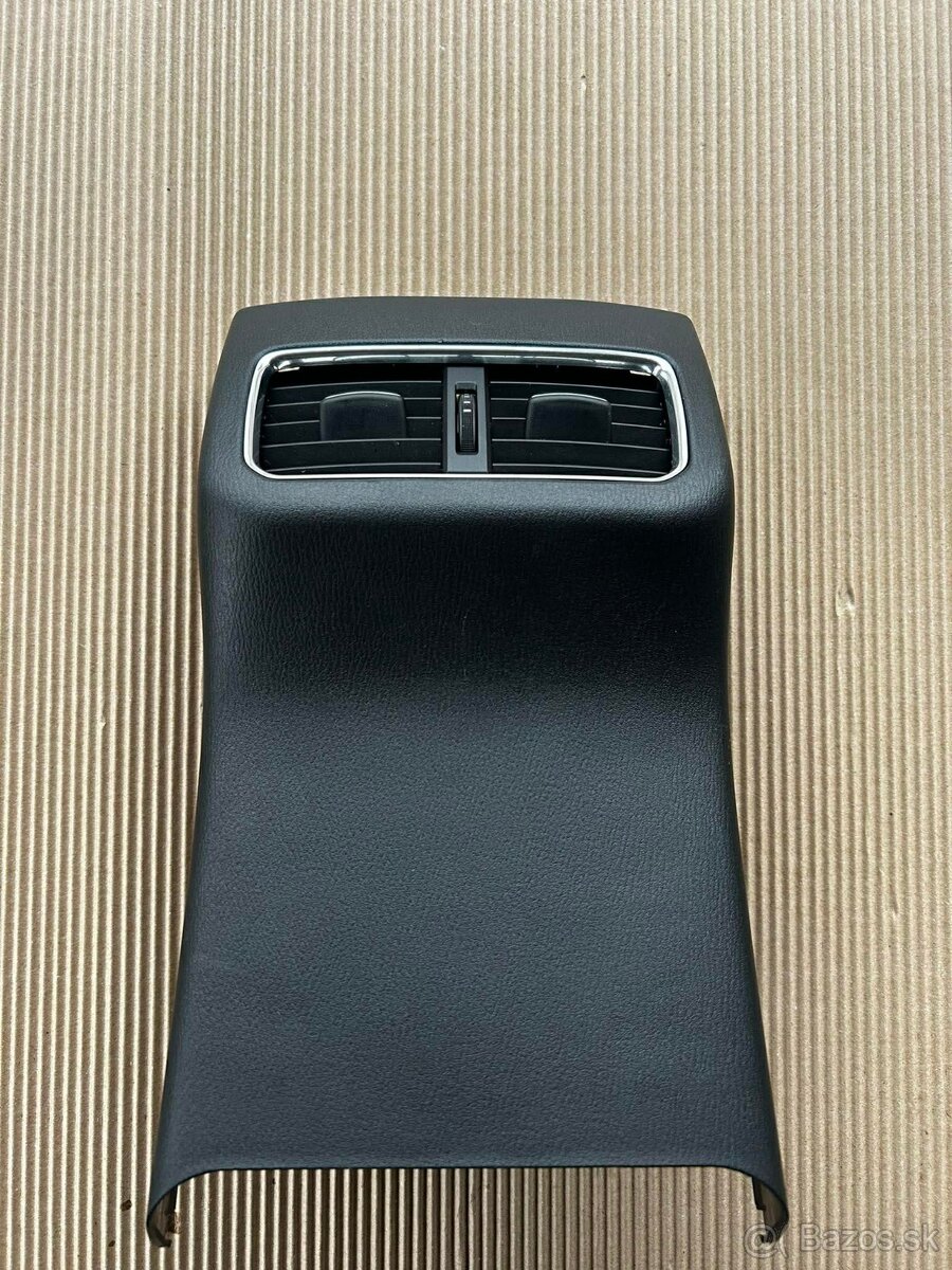 stredový - vzduchový kanál Mazda CX-5