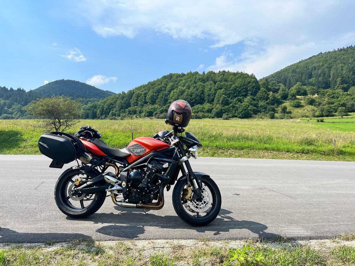 Triumph Street Triple 675 R