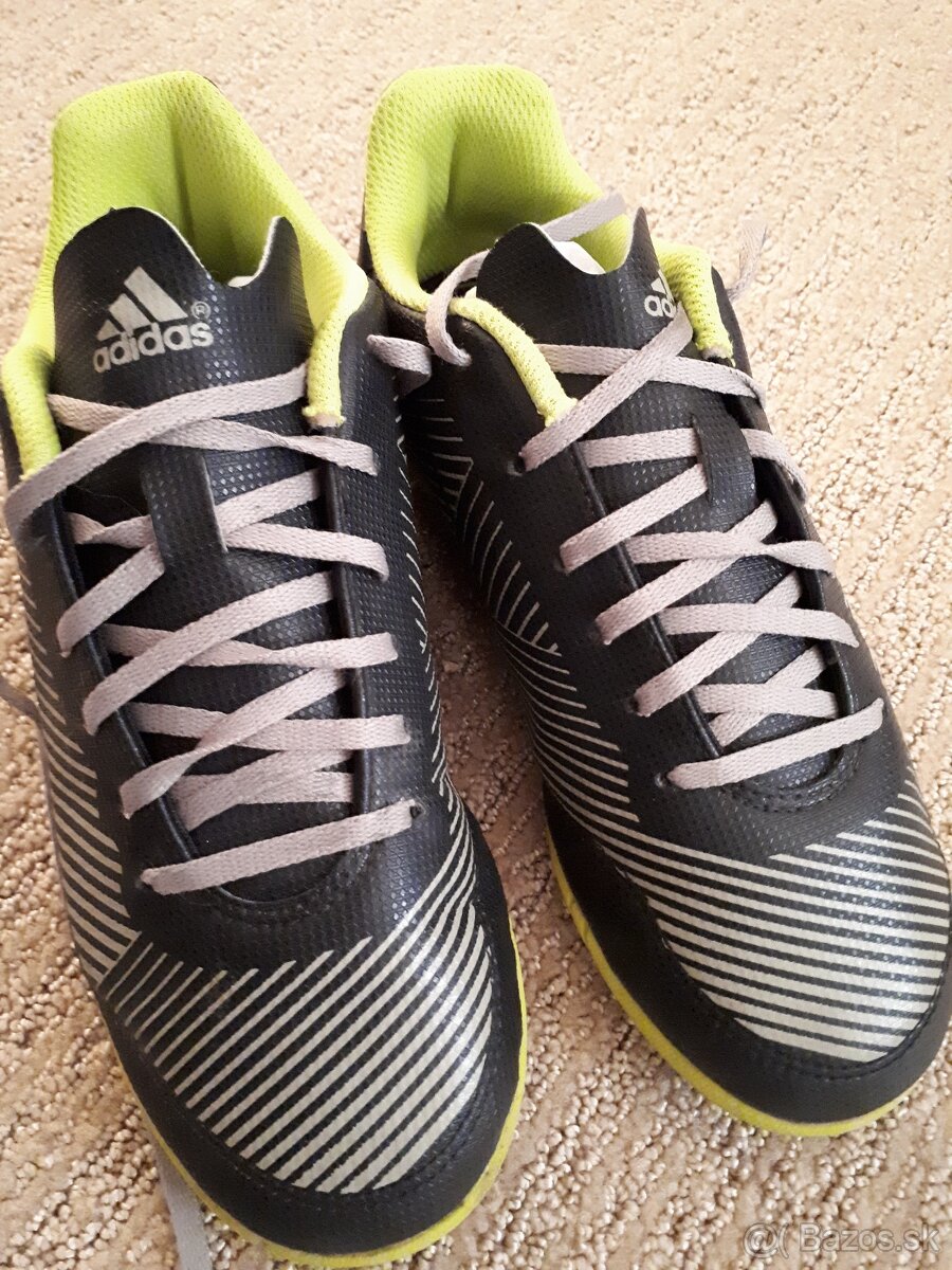 Kopačky Adidas 35 turfy