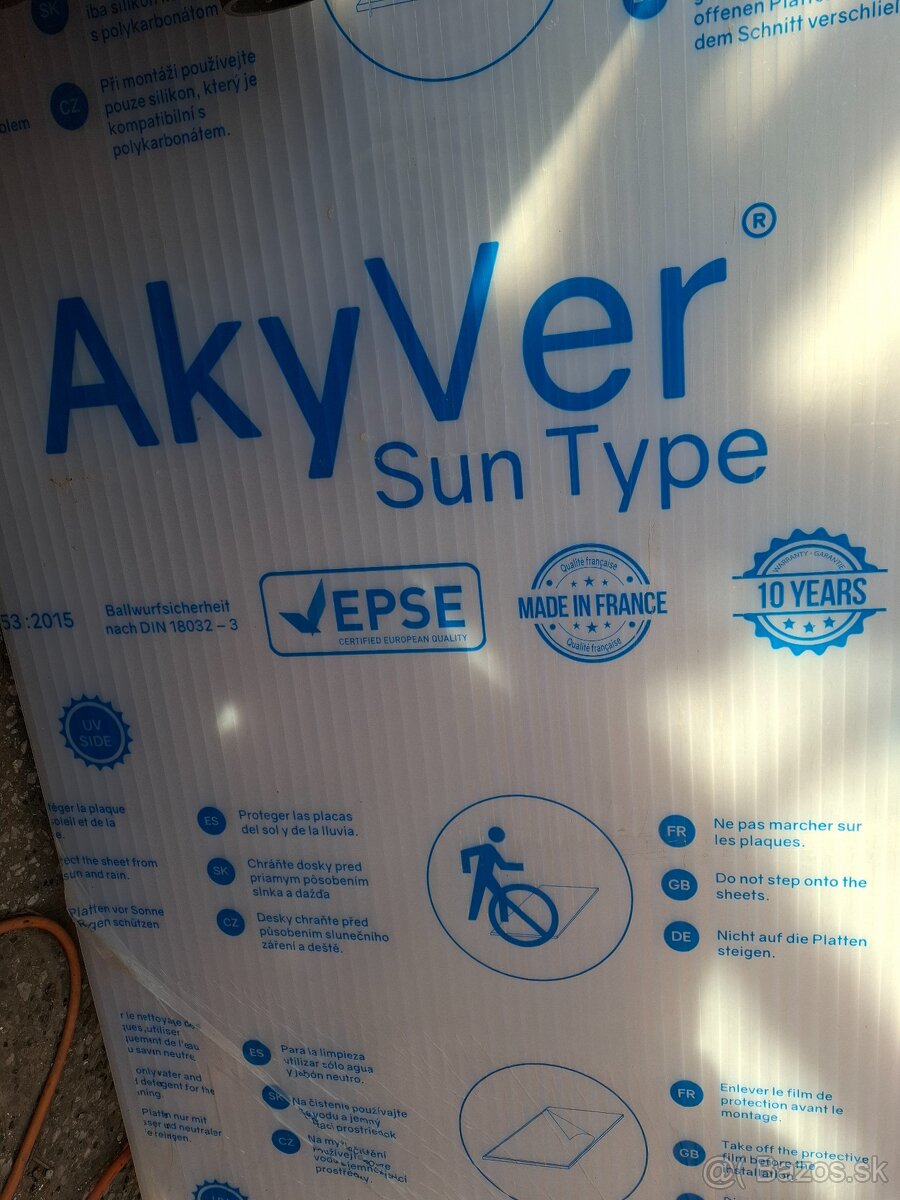 Lexan/kvalitný polykarbonát