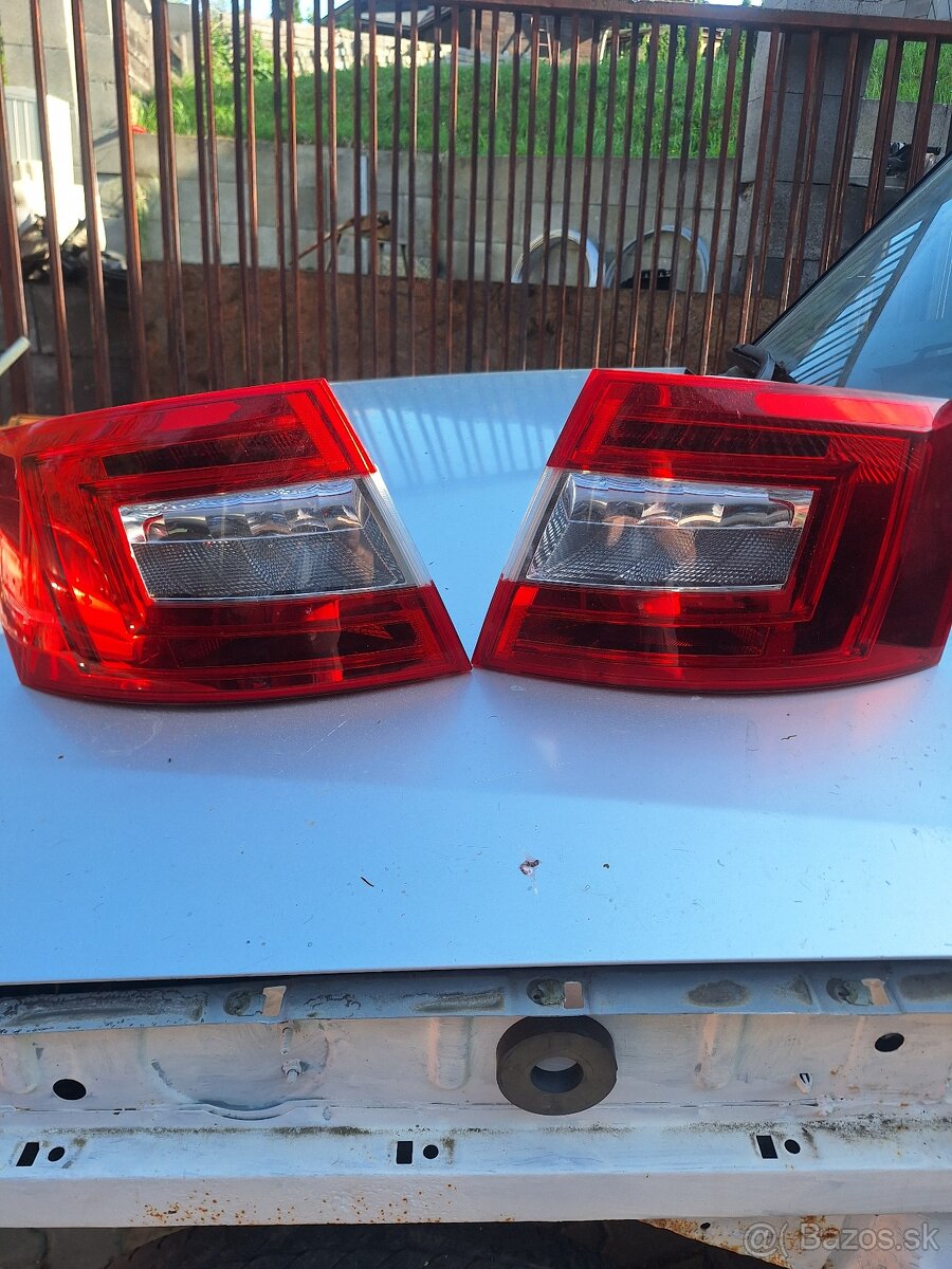Skoda octavia 3 zadné LED svetlá hatchback