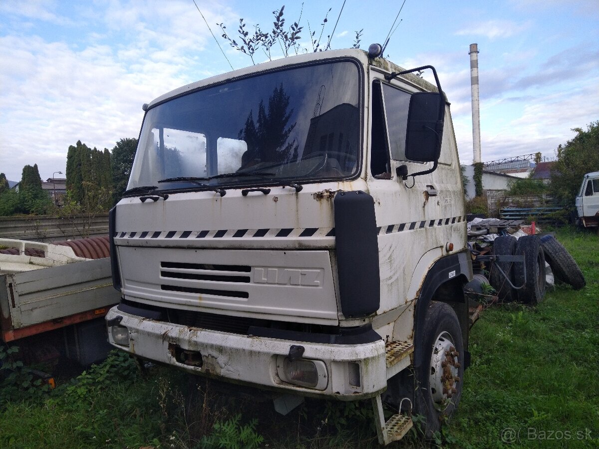 Liaz 300