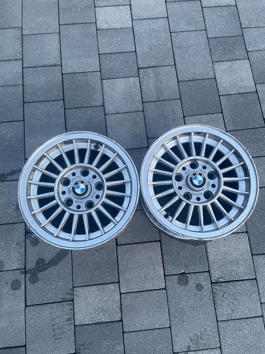 Predám dvojicu originálnych hliníkových diskov BMW