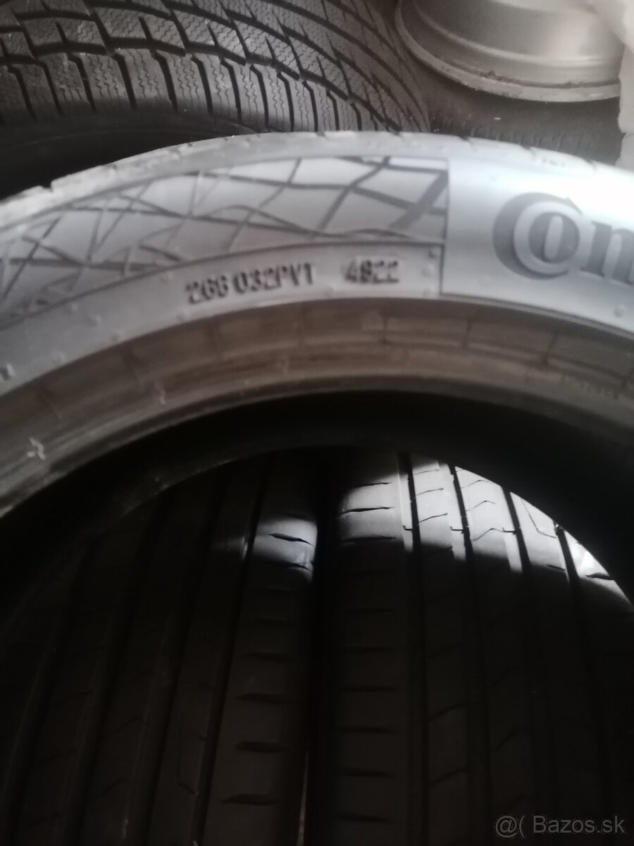 Continental 245/45r18 Y XL letné