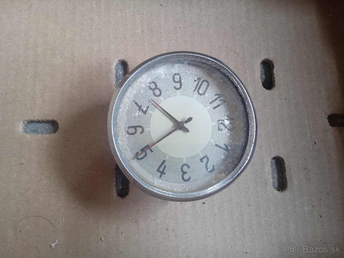 Hodiny pre DKW F5 a F7