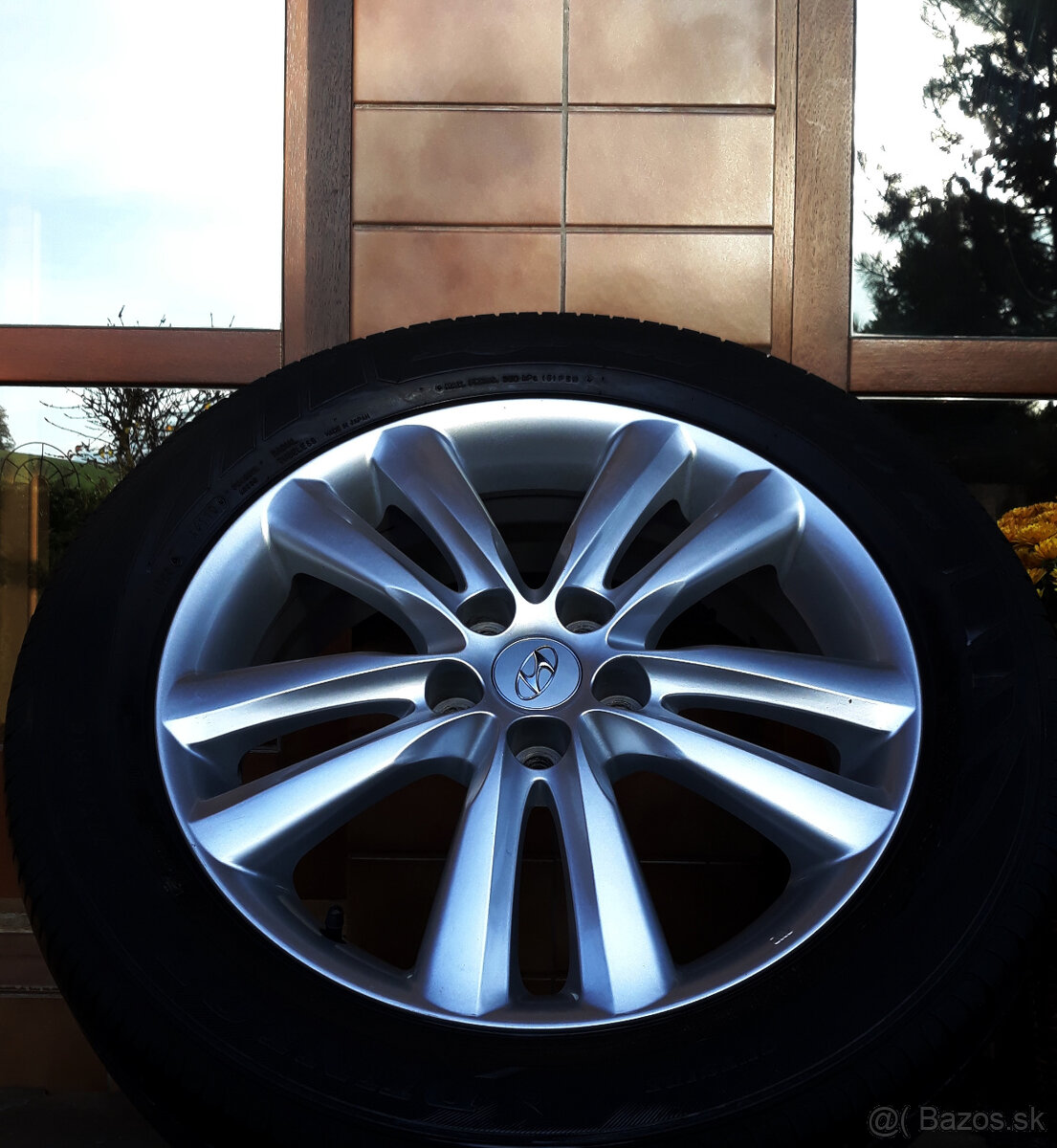 alu R17 5x114,3 letné pneu 225/45 orig. Hyundai + Kia