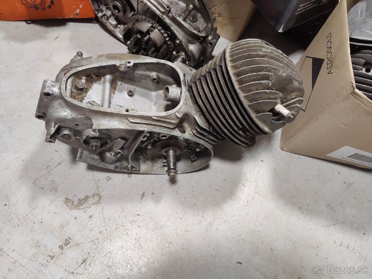 Motor cz 150 C