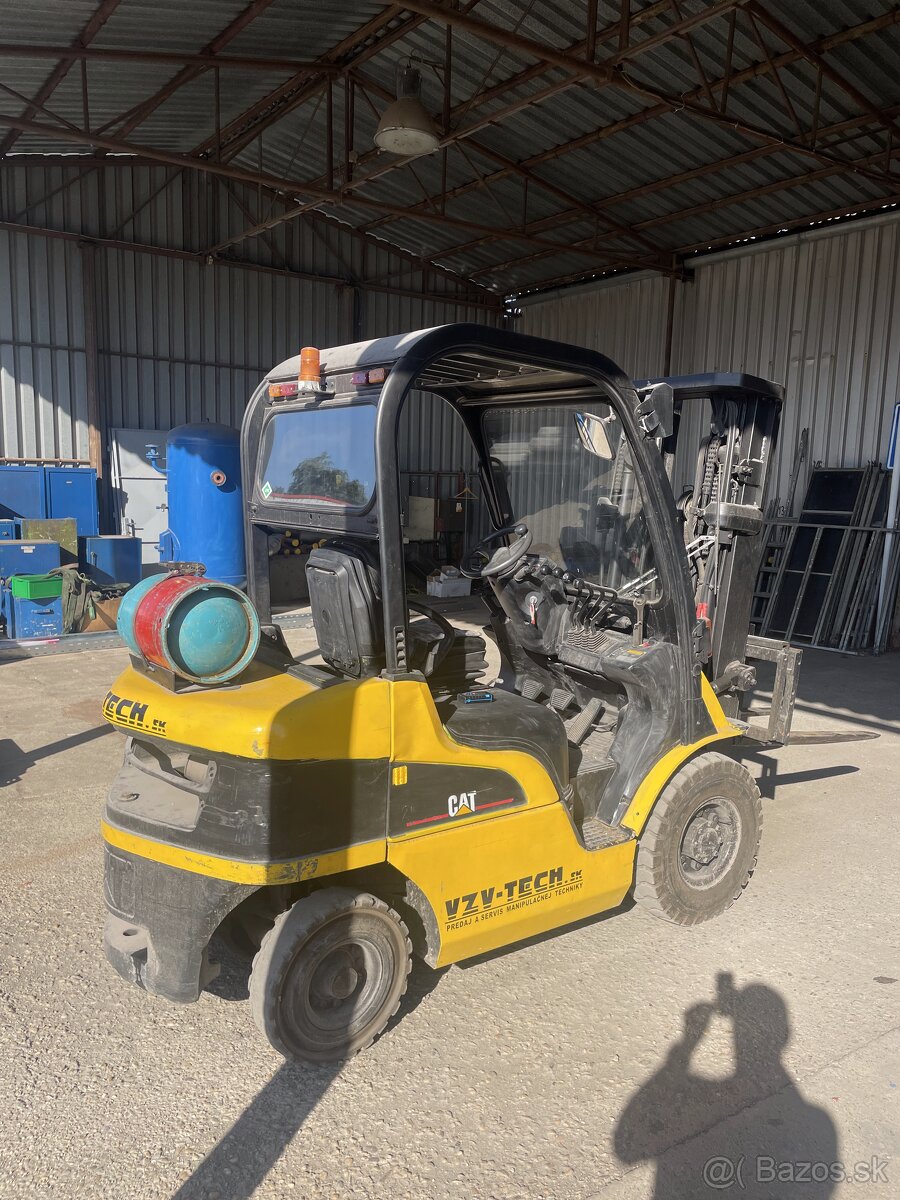 PREDAM VZV Caterpillar DP25N