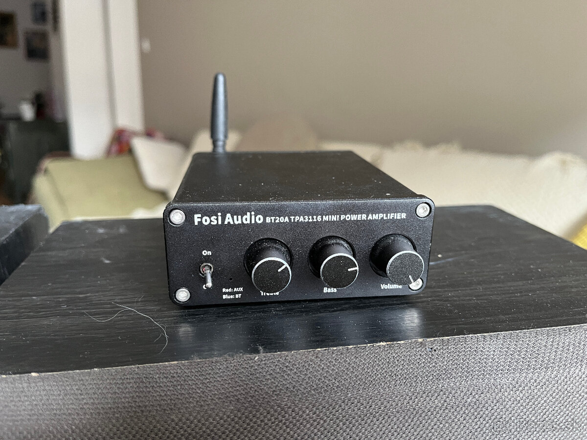 Predám mini zosilovač Fosi s Bluetooth + reproduktory
