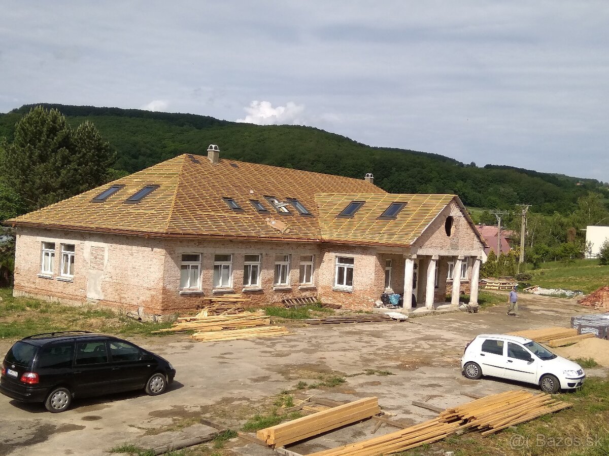Strechári, oprava strechy