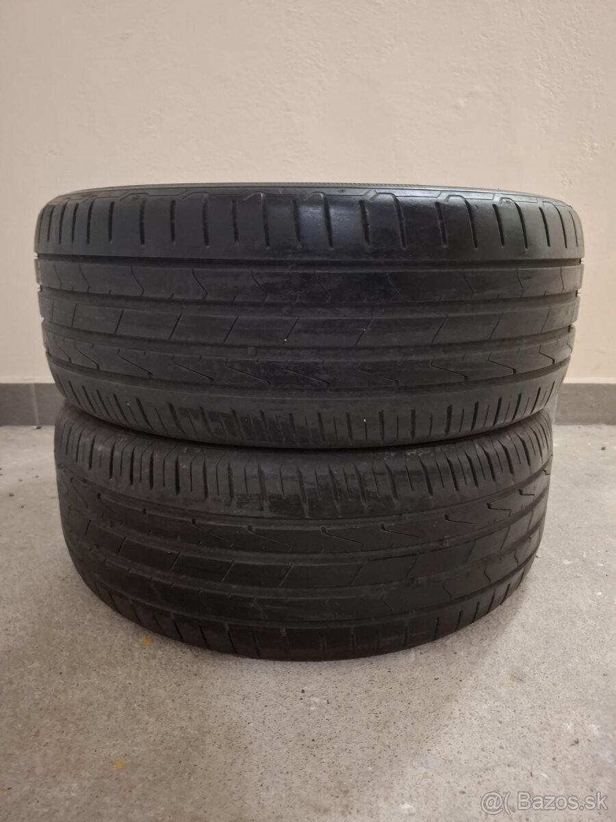 Jazdené letné pneu -2ks- 215/50 R18 92V Hankook VP3