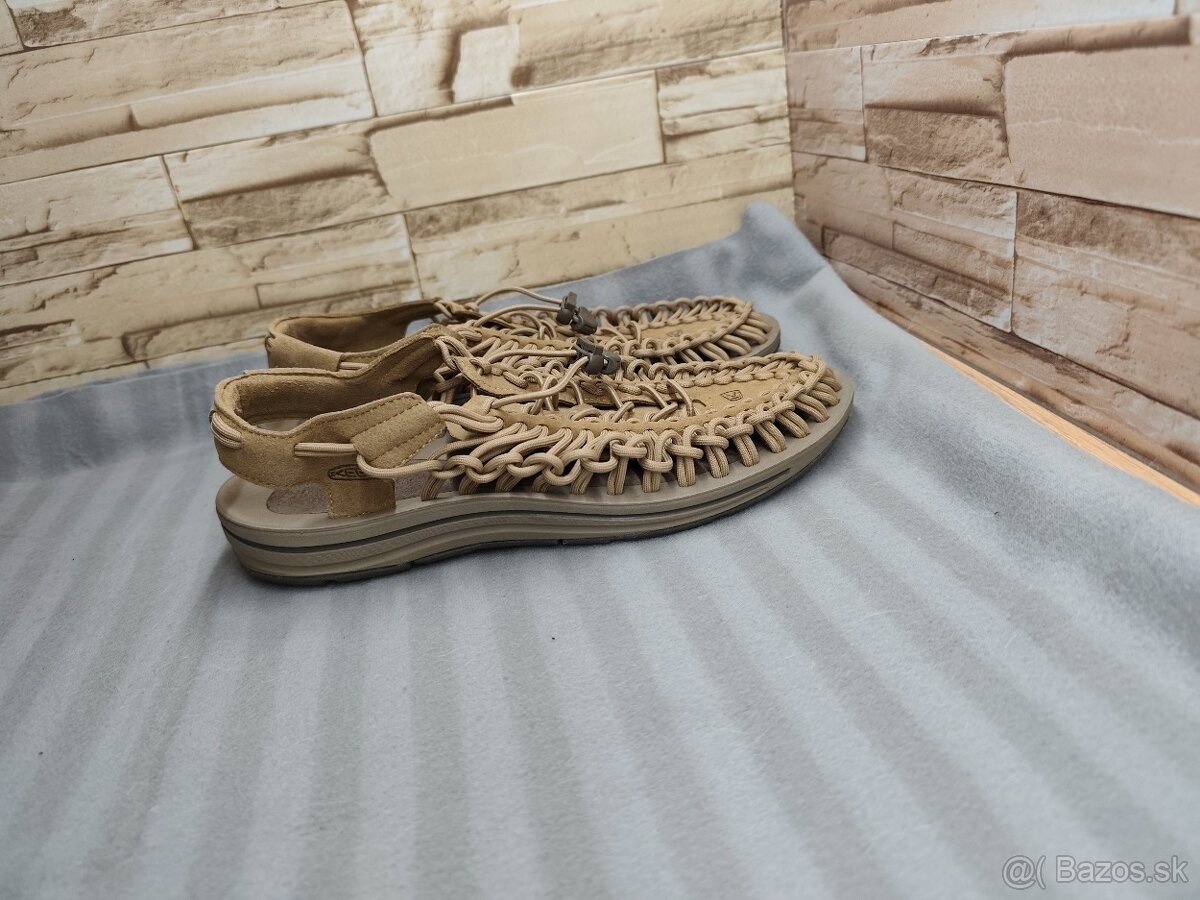 Keen 42 - pánske kožené sandále