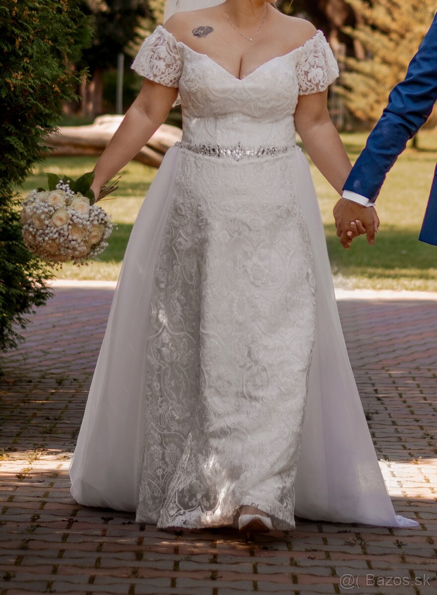 Svadobné šaty