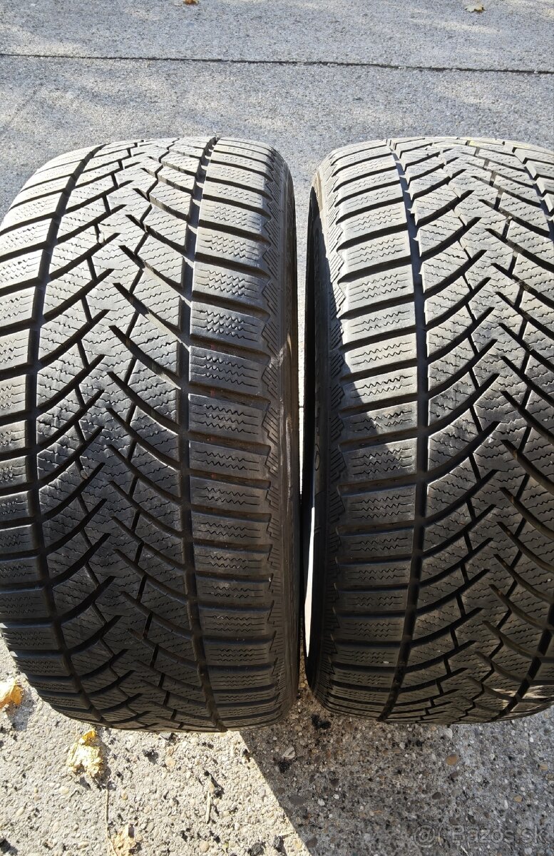 Predám zimné 2x pneu 235/45R18