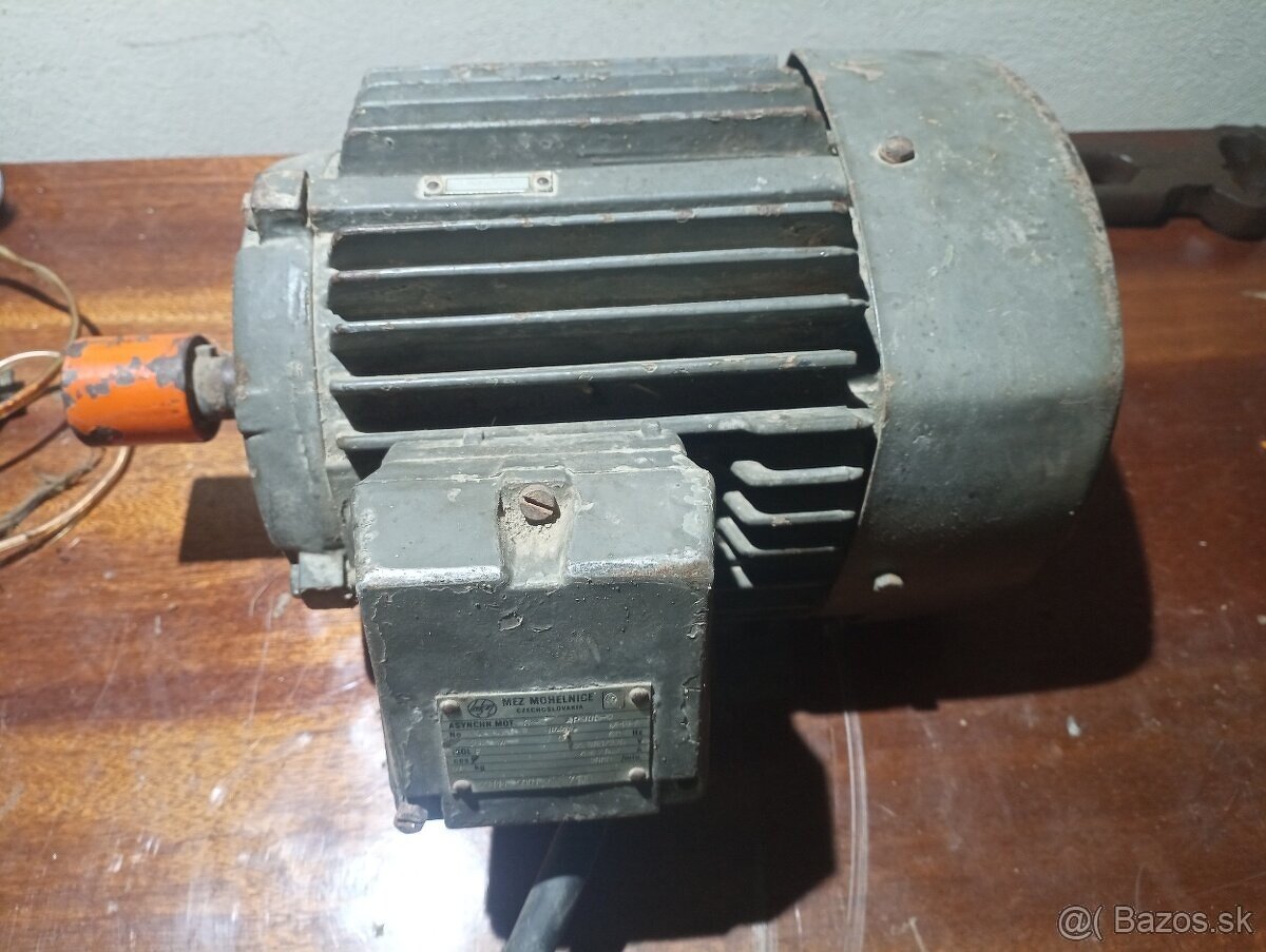 Predám trojfázový elektromotor MEZ 2,2 kW 2860 ot./min.