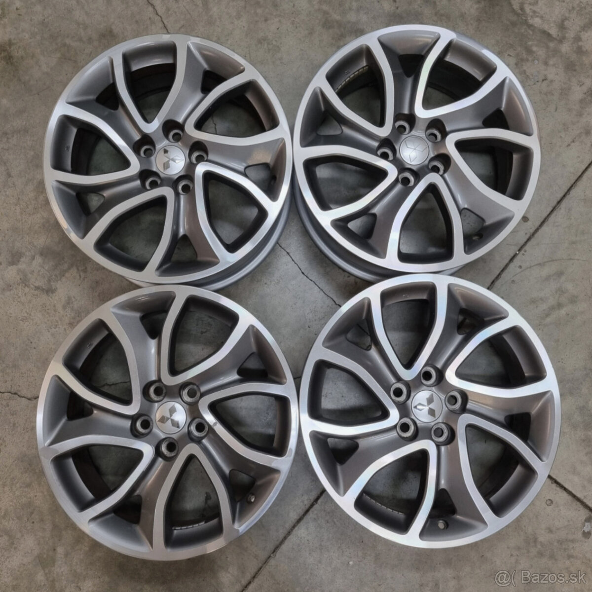 Hliníkové disky 5x114,3 R18 7J ET38