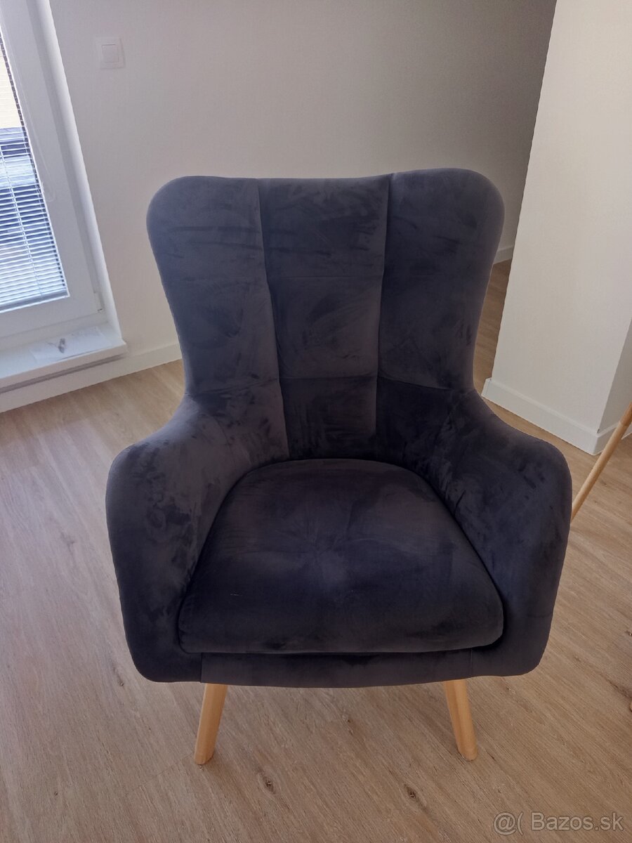 Ušiak- kreslo