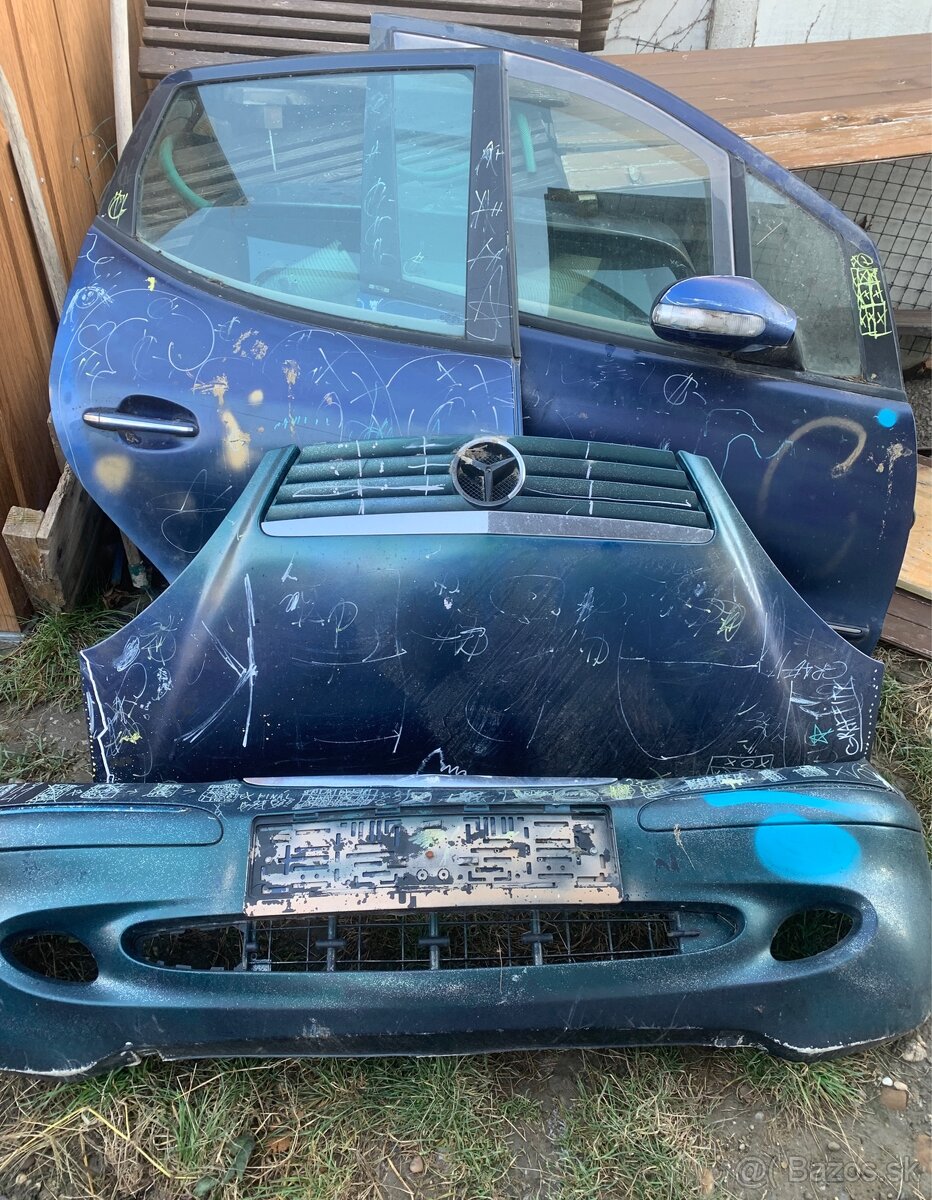 Mercedes A nahradné dily
