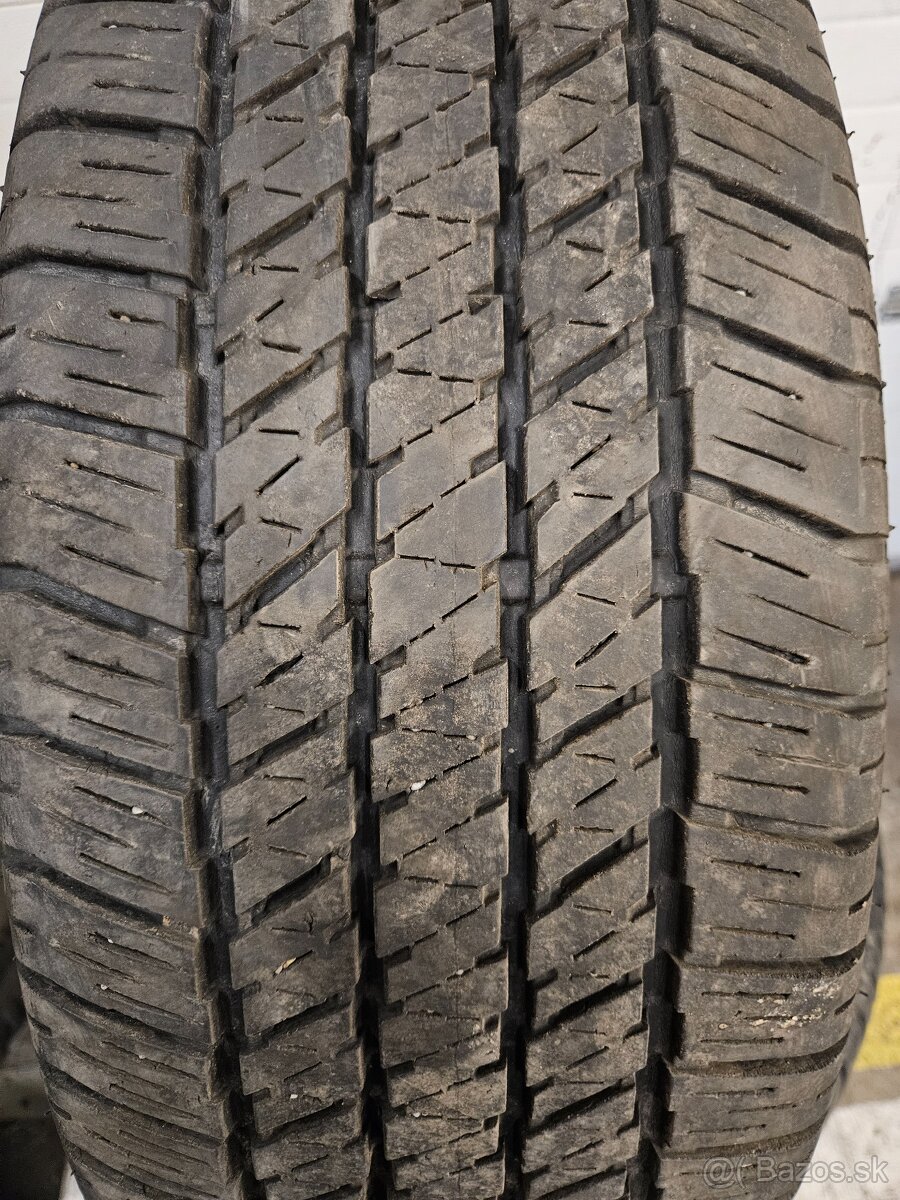 Predám letné 265/60 R18