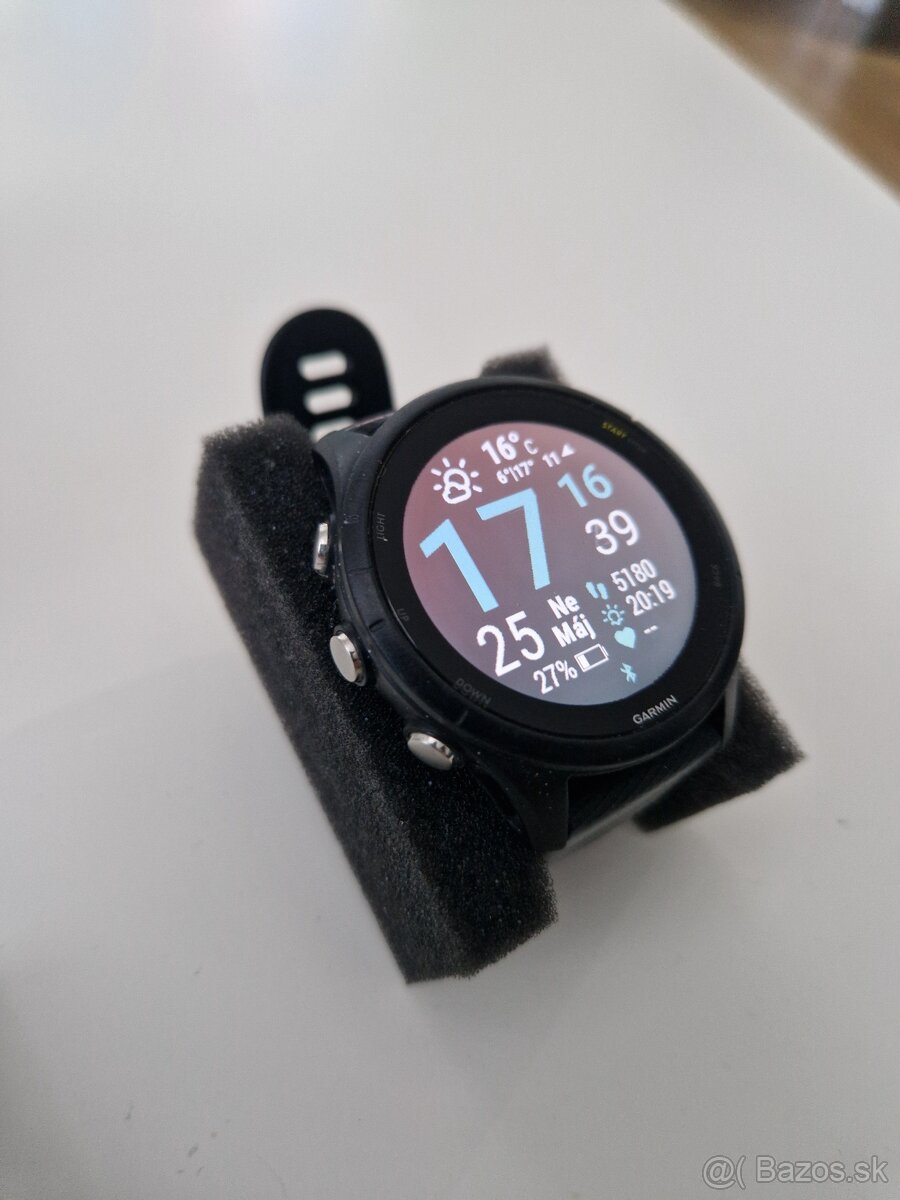 GARMIN FORERUNNER 255