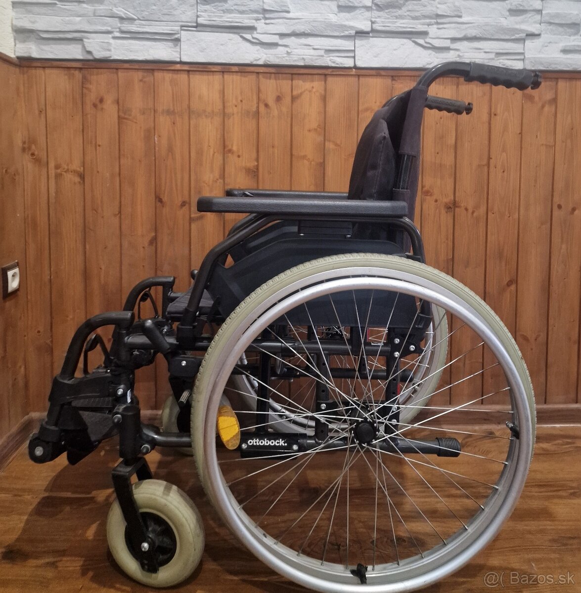 Invalidný vozík