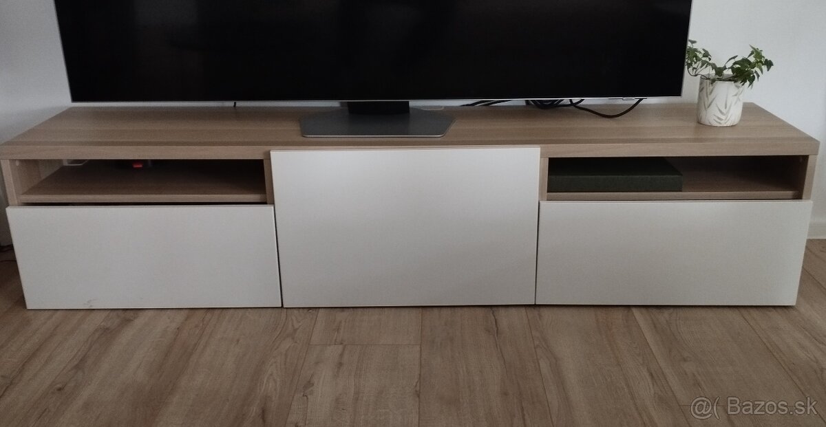 Skrinka na TV - IKEA BESTA