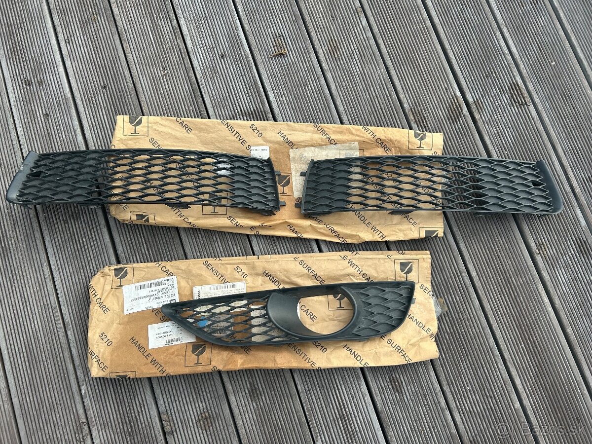 Mriežky do naraznik Q7 facelift