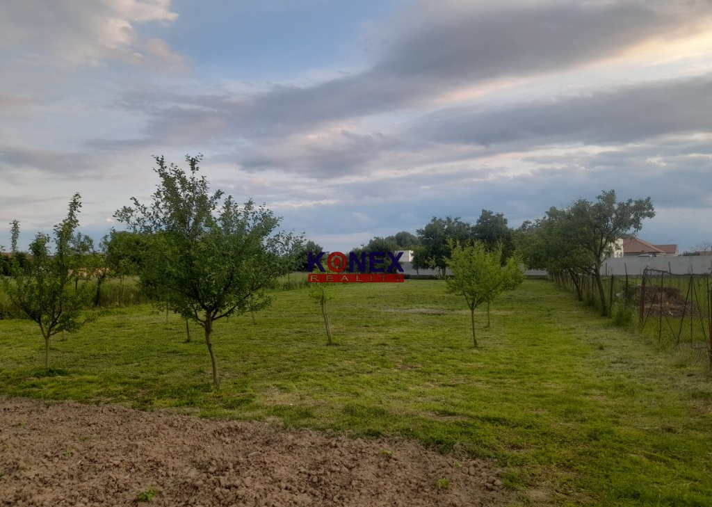 NA PREDAJ – Pozemok v obci PRIBENÍK