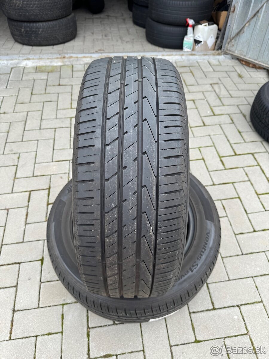 Letné pneumatiky 235/55 R18 Hankook 2ks