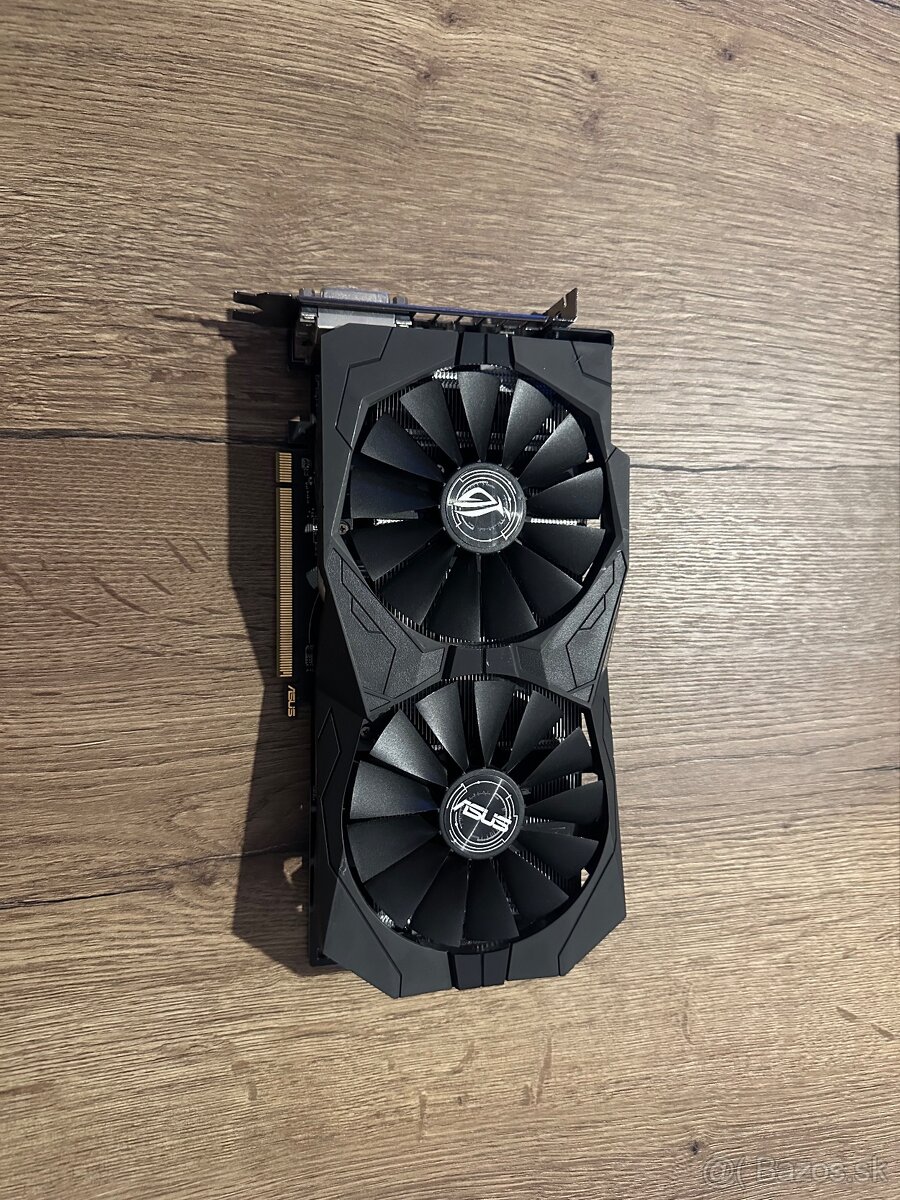 Grafická karta Asus Strix RX570 4gb